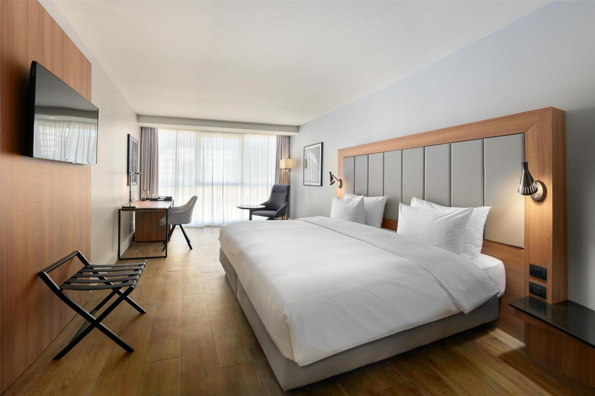 Radisson Blu 4* Nice