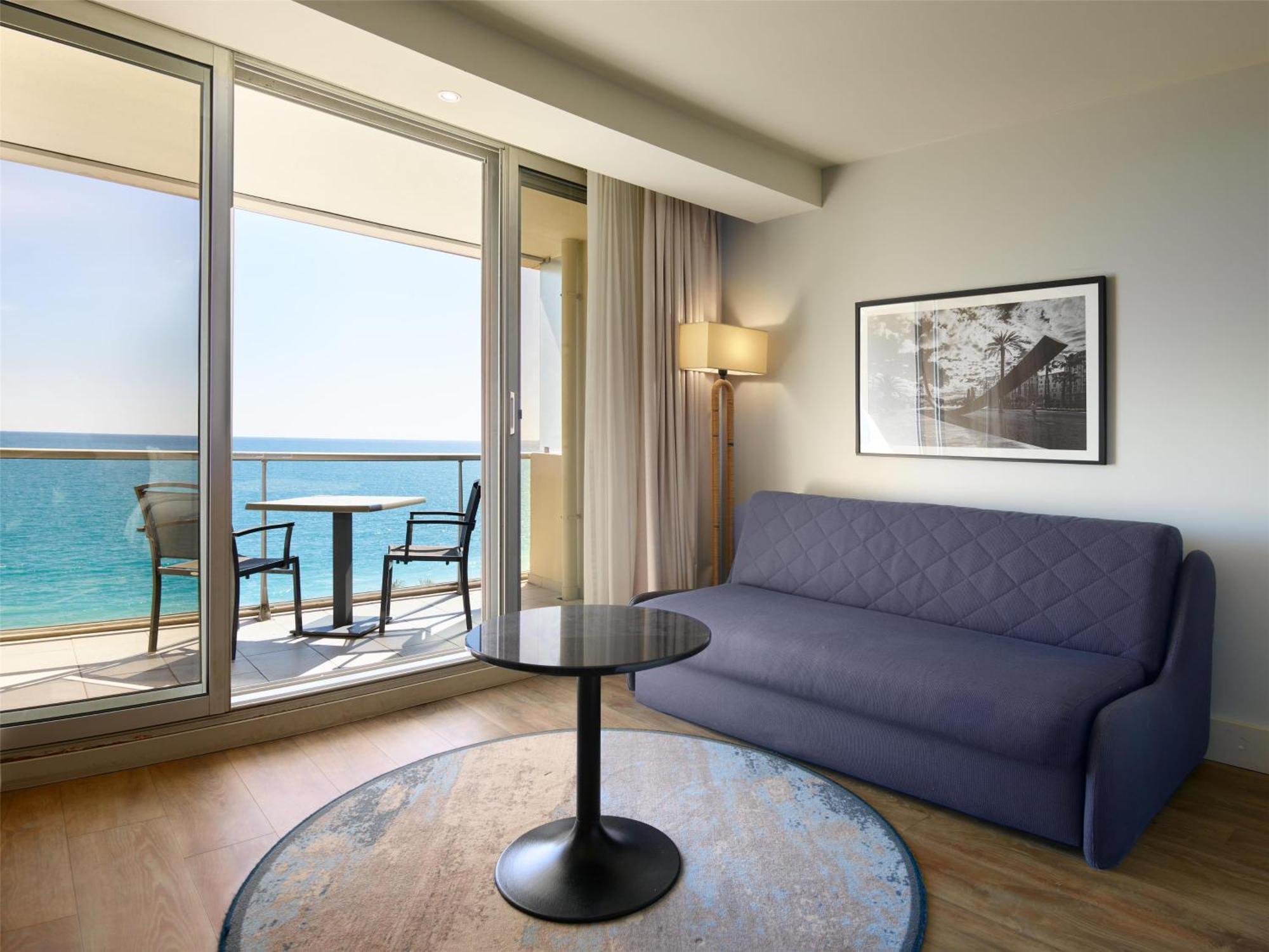 Radisson Blu 4* Nice